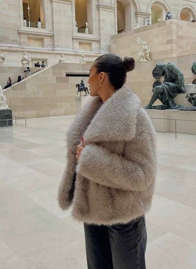 Sara™ - Fluffy Fur Coat