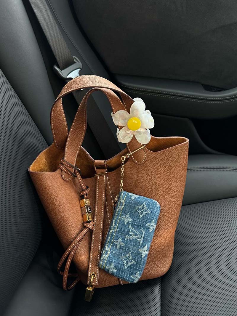 Lia Leather Bag